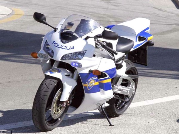 moto-de-policia_.jpg