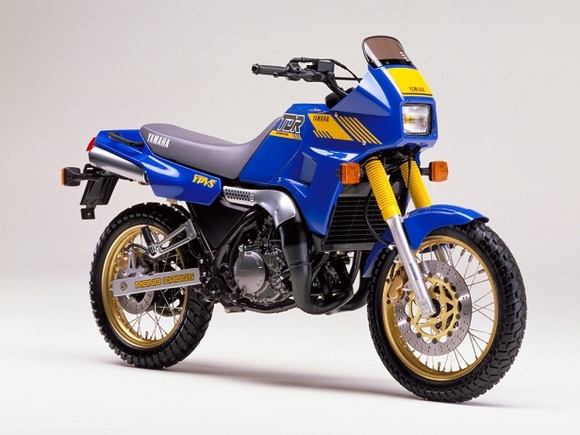 yamaha-tdr-250-05.jpg