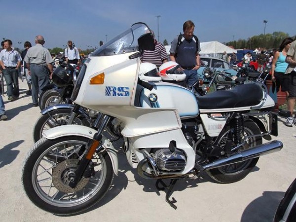 bmw-r-100-rs-88062.jpg