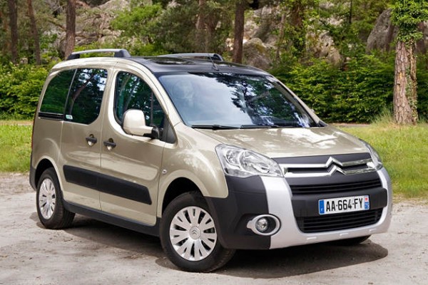 car-citroen-berlingo-hdi-110-02.jpg