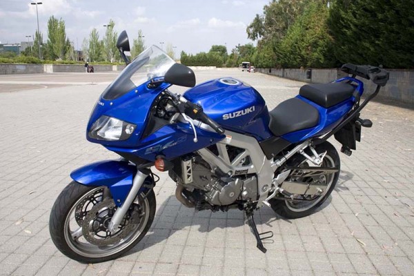 Suzuki Sv001.jpg